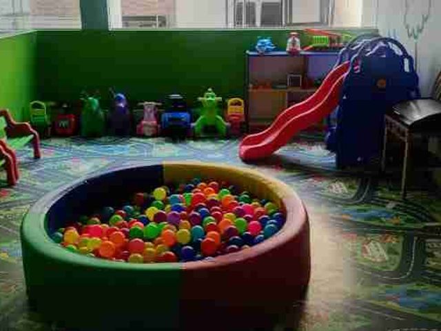 place photo 18