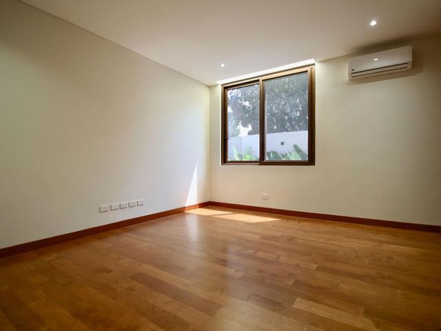 place photo 49