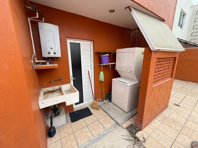 place photo 32