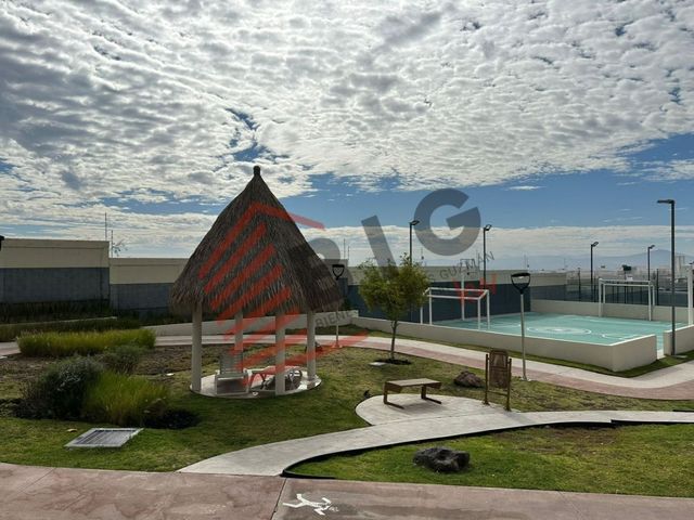 place photo 33