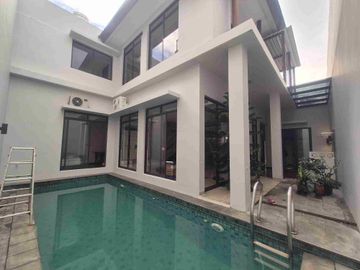 Jakarta Selatan - AC, Balkon, Lemari pakaian bawaan