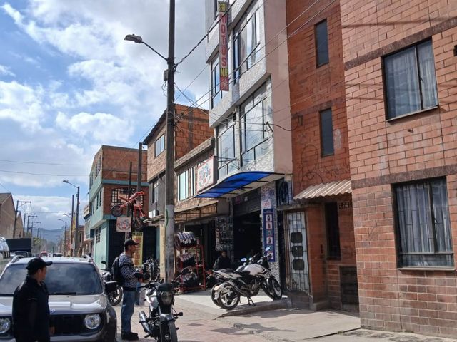 place photo 11