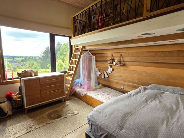 place photo 48