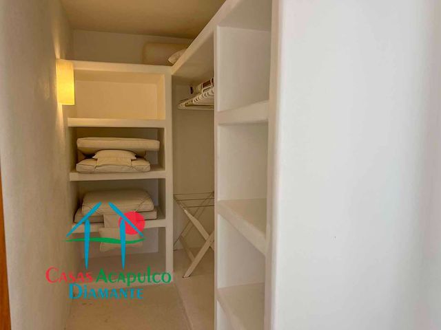 place photo 98