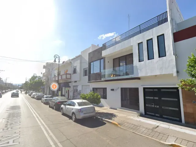 place photo 11