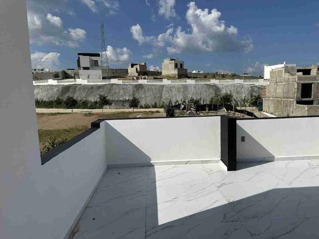 place photo 40
