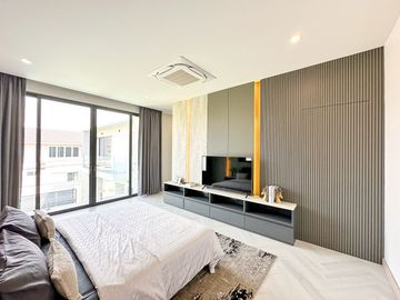 place photo 46
