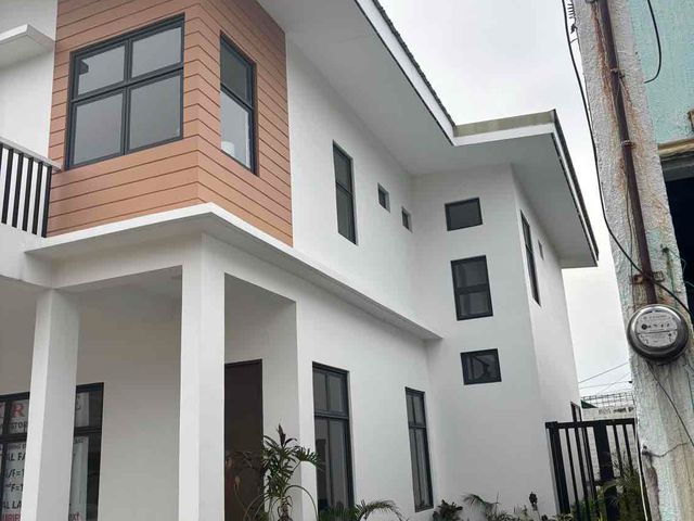 House and lot