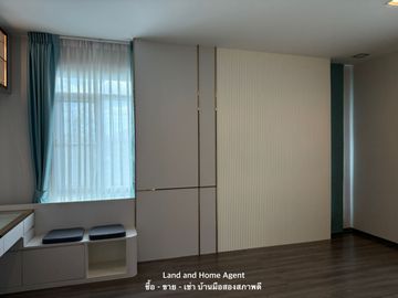 place photo 43