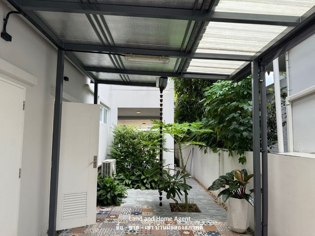 place photo 59