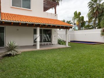 place photo 30