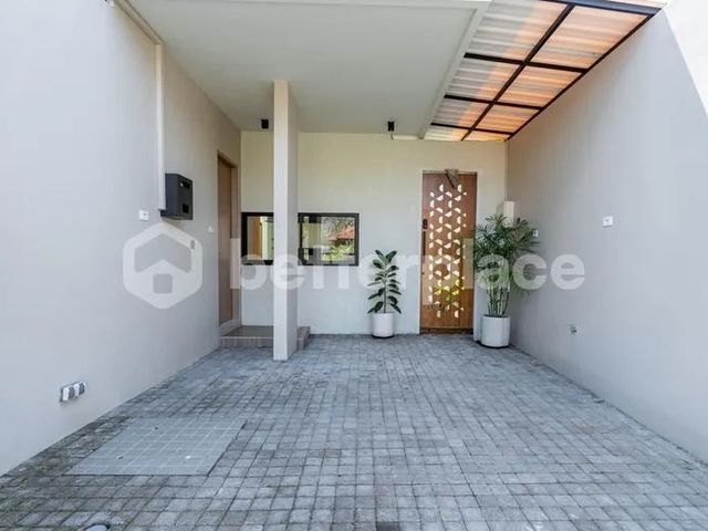 place photo 24