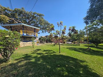 place photo 21