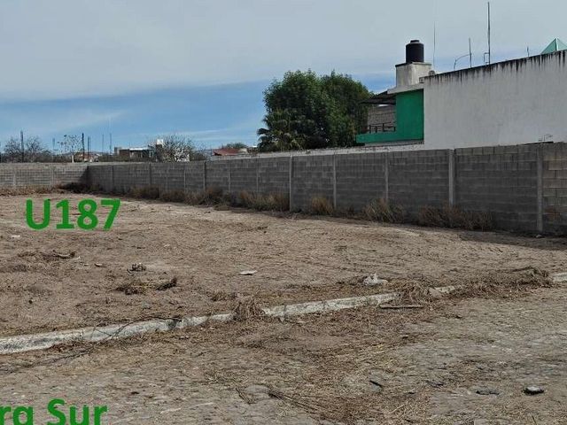Terreno en venta Fraccionamiento Orquídea Pozos