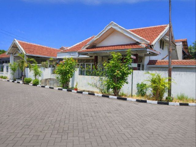 Rumah Medokan Asri  STRATEGIS