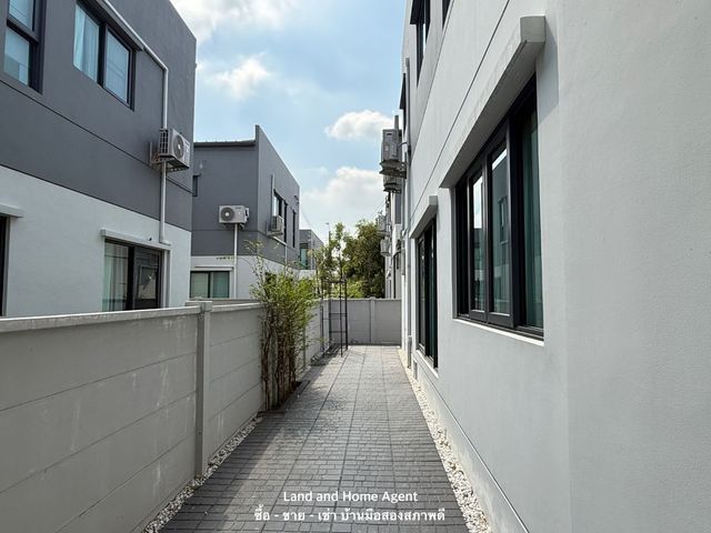 place photo 41