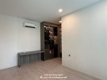 place photo 62
