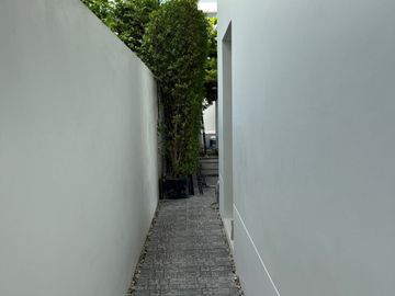 place photo 69