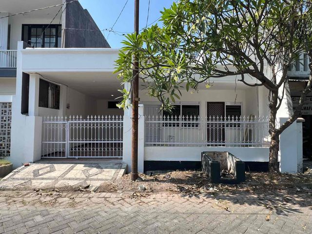Manyar one gate dkt Klampis Wisma Mukti Nginden