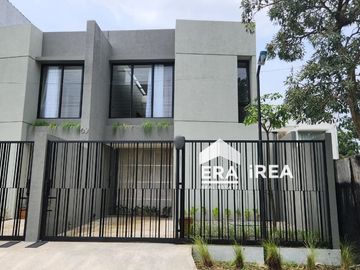 Jawa, PIDIE, Aceh, Indonesia - Air, Listrik