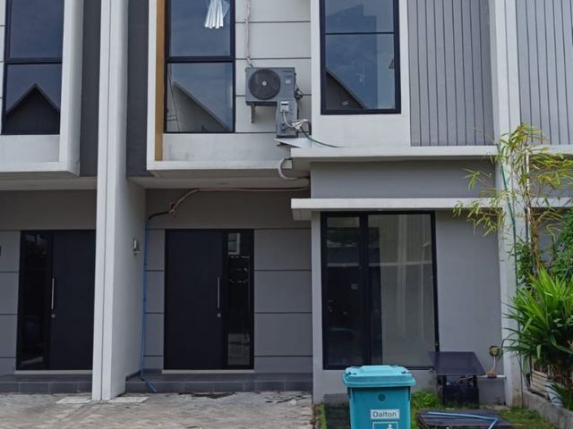Disewakan Rumah Eastern Park Sukolilo Surabaya Timur