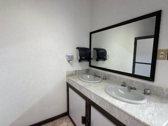 place photo 48