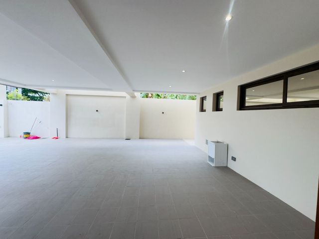 place photo 70