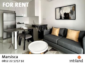 Jakarta Selatan - AC, Air, Hot water, Pay TV access