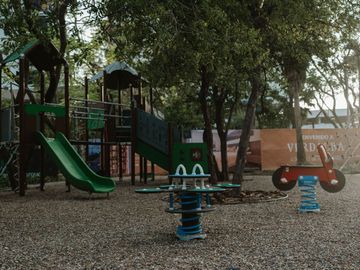 place photo 34