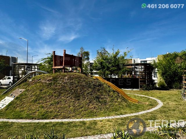 place photo 38