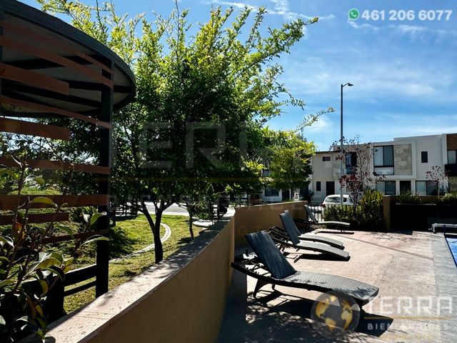 place photo 42