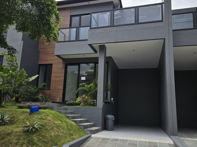 THE AHWAHNE KAV 26
TAMAN DAYU JAWA TIMUR (PHR)
Bangunan baru gresss