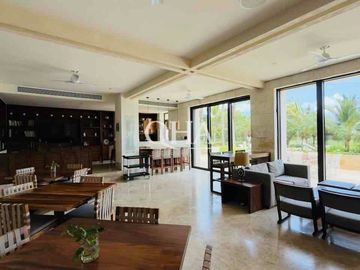 place photo 32