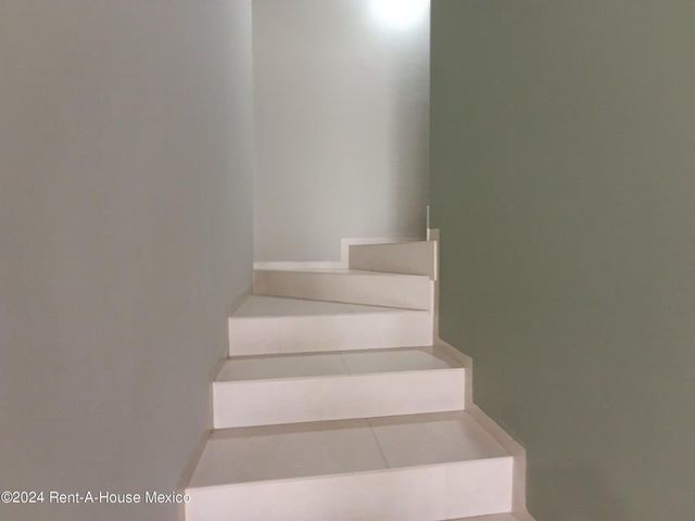 place photo 51