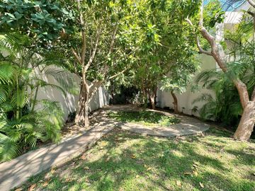 place photo 30