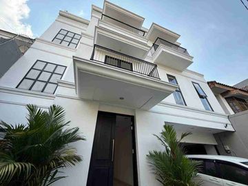 Jakarta Selatan - AC, Balkon, Lemari pakaian bawaan