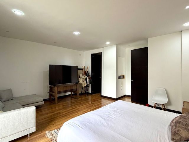 place photo 53