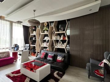 Jual Rumah Super Luxury Springhill Kemayoran Luas 300m 4 Tingkat