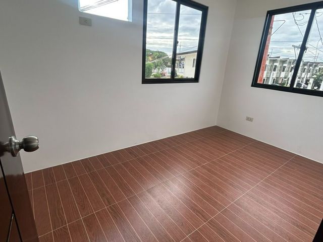 place photo 58