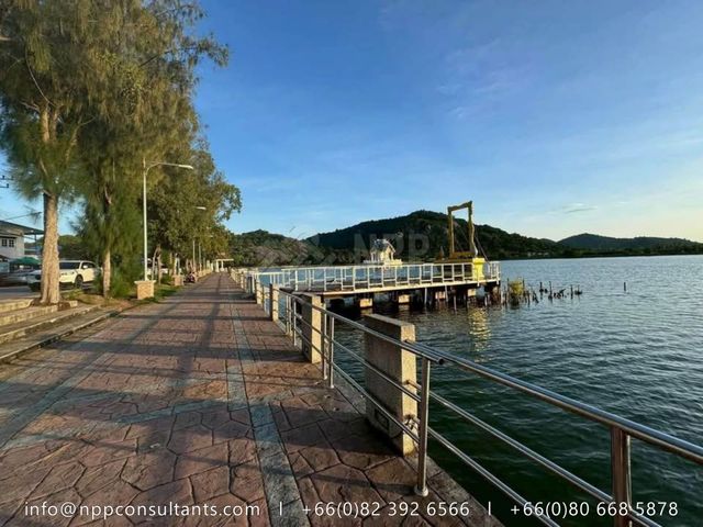 place photo 18