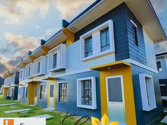 LIORA HOMES