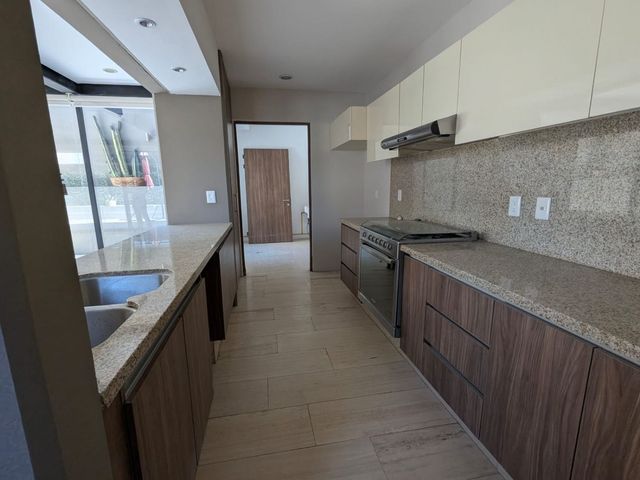 place photo 61