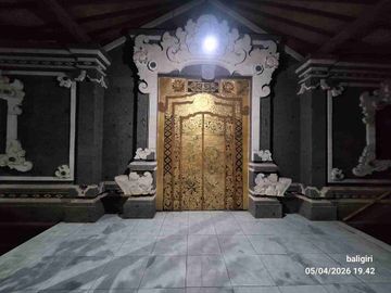 Rumah untuk disewakan di Subagan - AC, Garasi