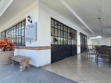 place photo 34