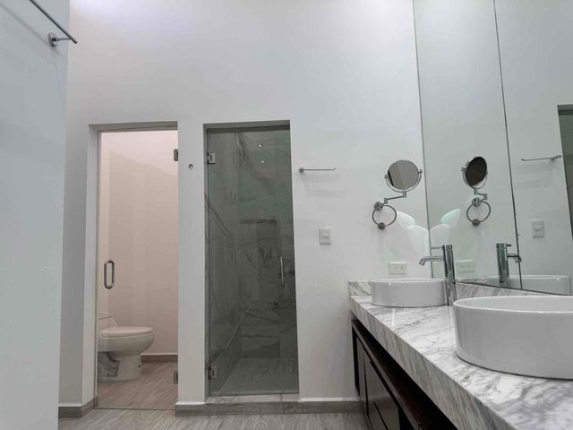 place photo 47