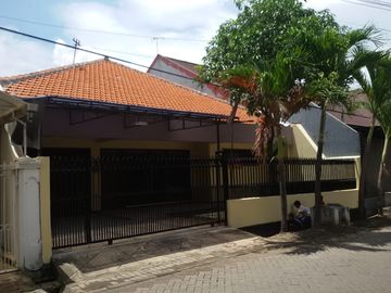 DI JUAL RUMAH SARONOJIWO SIAP HUNI KT