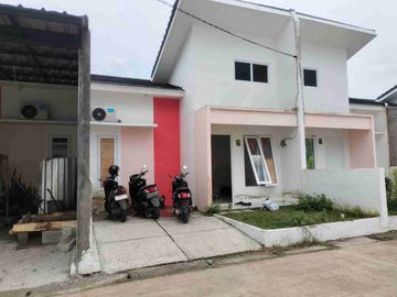 Jawa, PIDIE, Aceh, Indonesia - AC, Garasi
