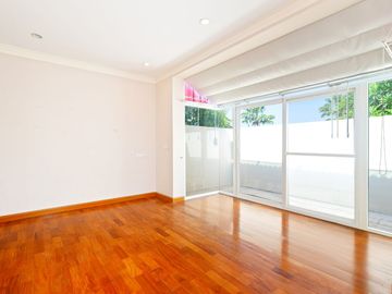 place photo 38