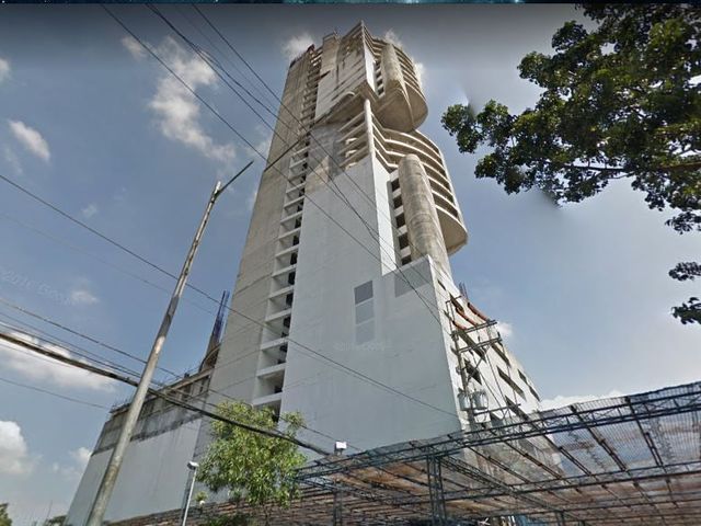 For Sale: 3 Bedroom Condo Unit in The Skysuites Tower, West Triangle, Diliman, Quezon City