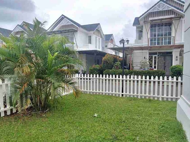 place photo 23